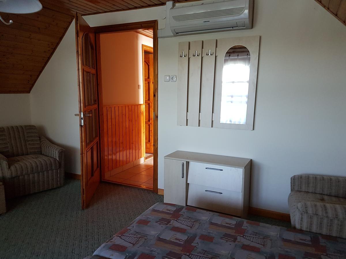 Hotel To Uti Vendeghaz Mezotur Exteriér fotografie
